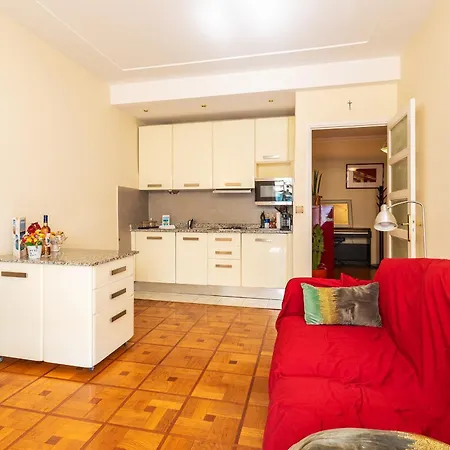 Le Capitol 2 Ap4421 By Riviera Homes Apartmán